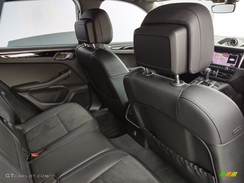 2020 Macan  - Chalk / Black photo #34
