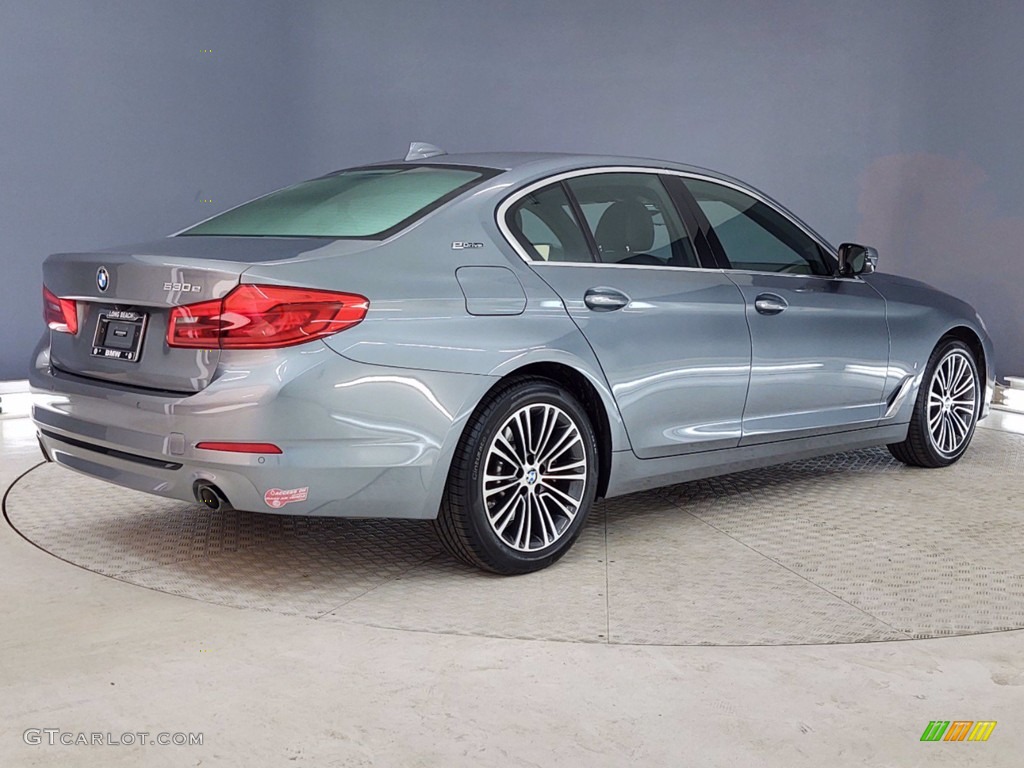 2018 5 Series 530e iPerfomance Sedan - Bluestone Metallic / Black photo #5