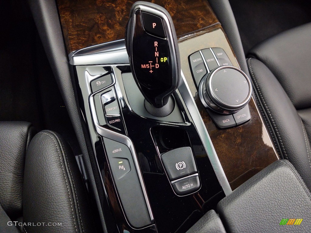 2018 5 Series 530e iPerfomance Sedan - Bluestone Metallic / Black photo #27
