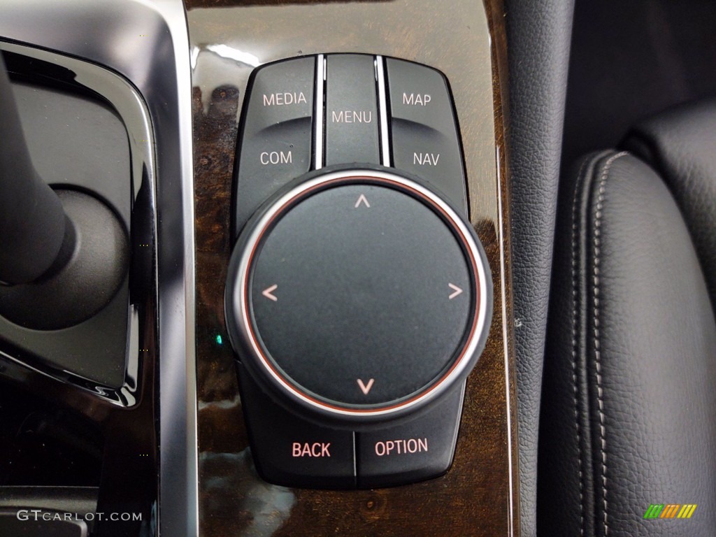 2018 5 Series 530e iPerfomance Sedan - Bluestone Metallic / Black photo #29