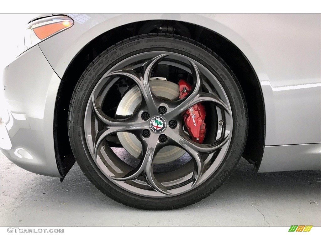 2018 Alfa Romeo Giulia Ti Sport Wheel Photo #141426306