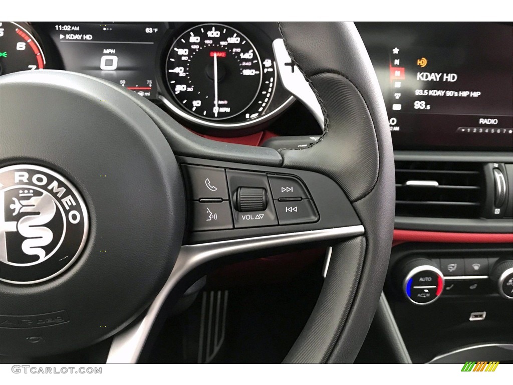 2018 Alfa Romeo Giulia Ti Sport Steering Wheel Photos