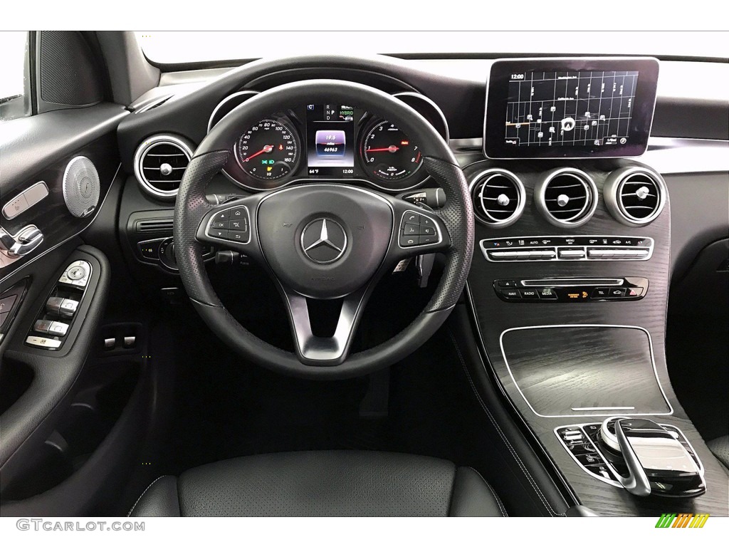 2018 Mercedes-Benz GLC 350e 4Matic Black Dashboard Photo #141427105