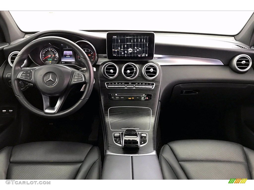 2018 Mercedes-Benz GLC 350e 4Matic Black Dashboard Photo #141427369