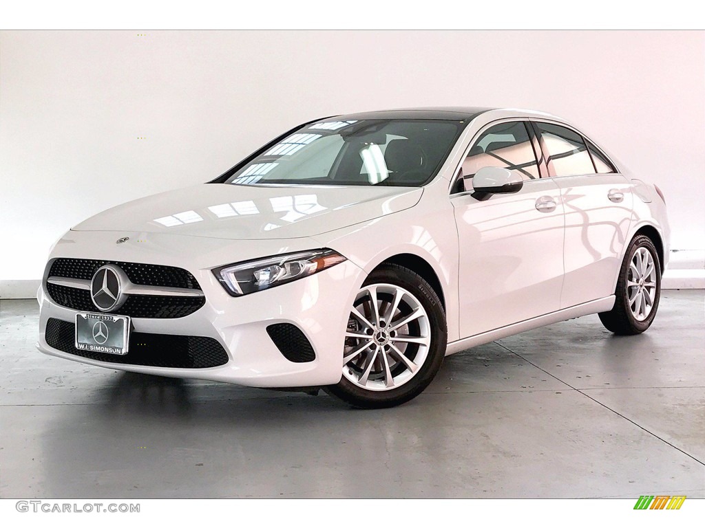 2020 A 220 Sedan - Digital White Metallic / Black photo #12