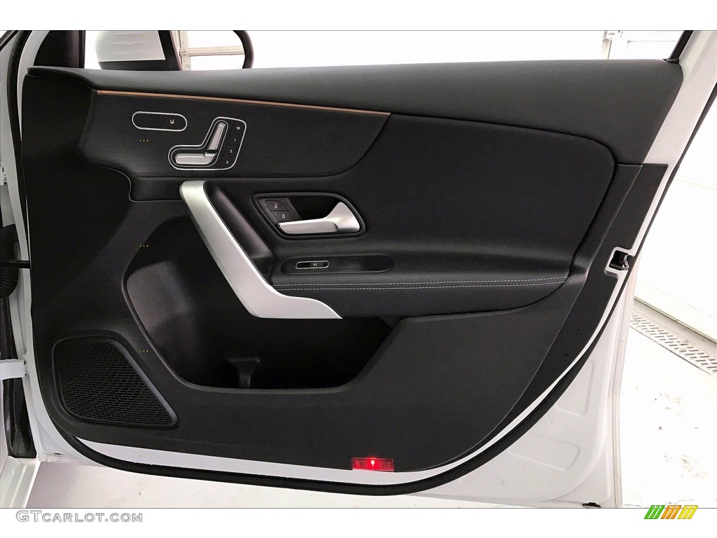 2020 A 220 Sedan - Digital White Metallic / Black photo #27