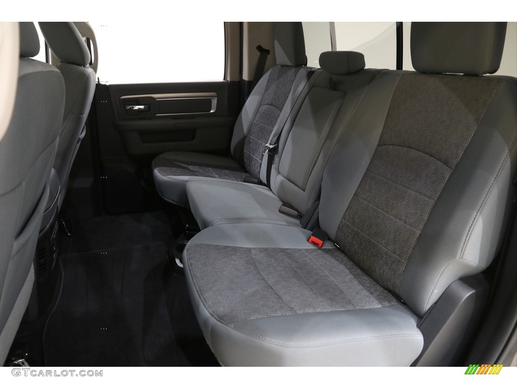 2018 1500 Big Horn Crew Cab 4x4 - Granite Crystal Metallic / Black/Diesel Gray photo #20