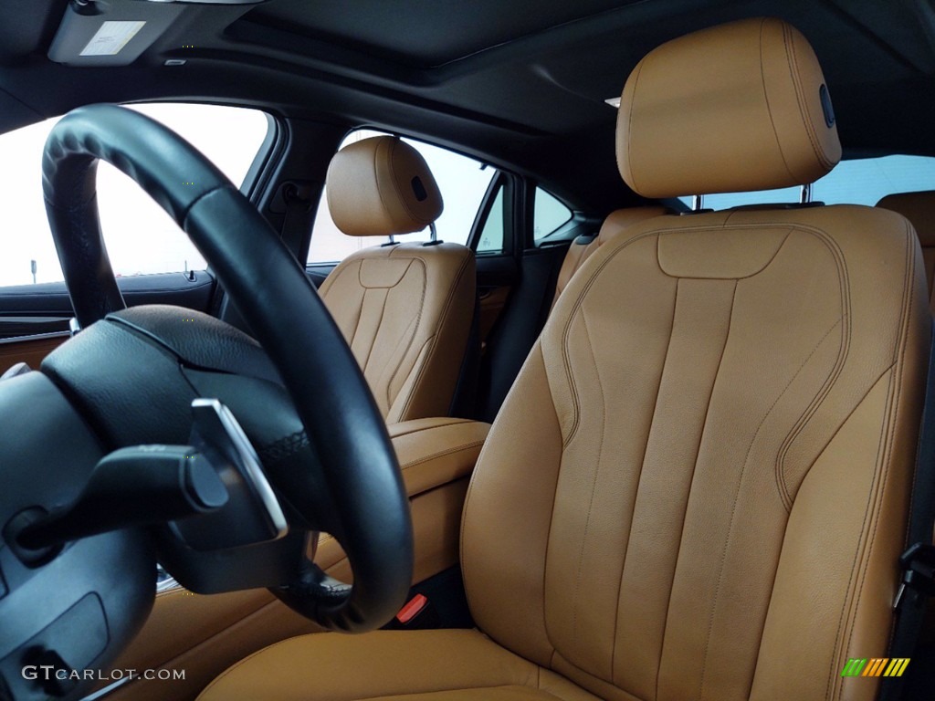2018 BMW X6 sDrive35i Front Seat Photo #141429411