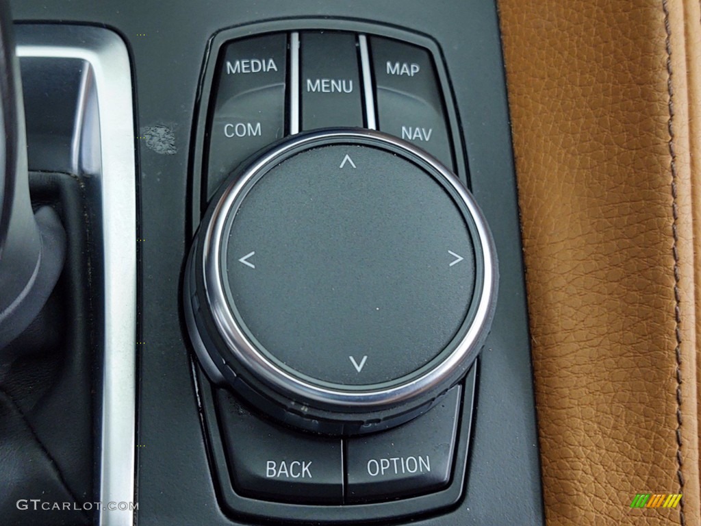 2018 BMW X6 sDrive35i Controls Photo #141429704