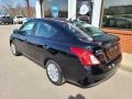 Super Black - Versa 1.6 S Sedan Photo No. 18
