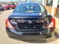 Super Black - Versa 1.6 S Sedan Photo No. 20