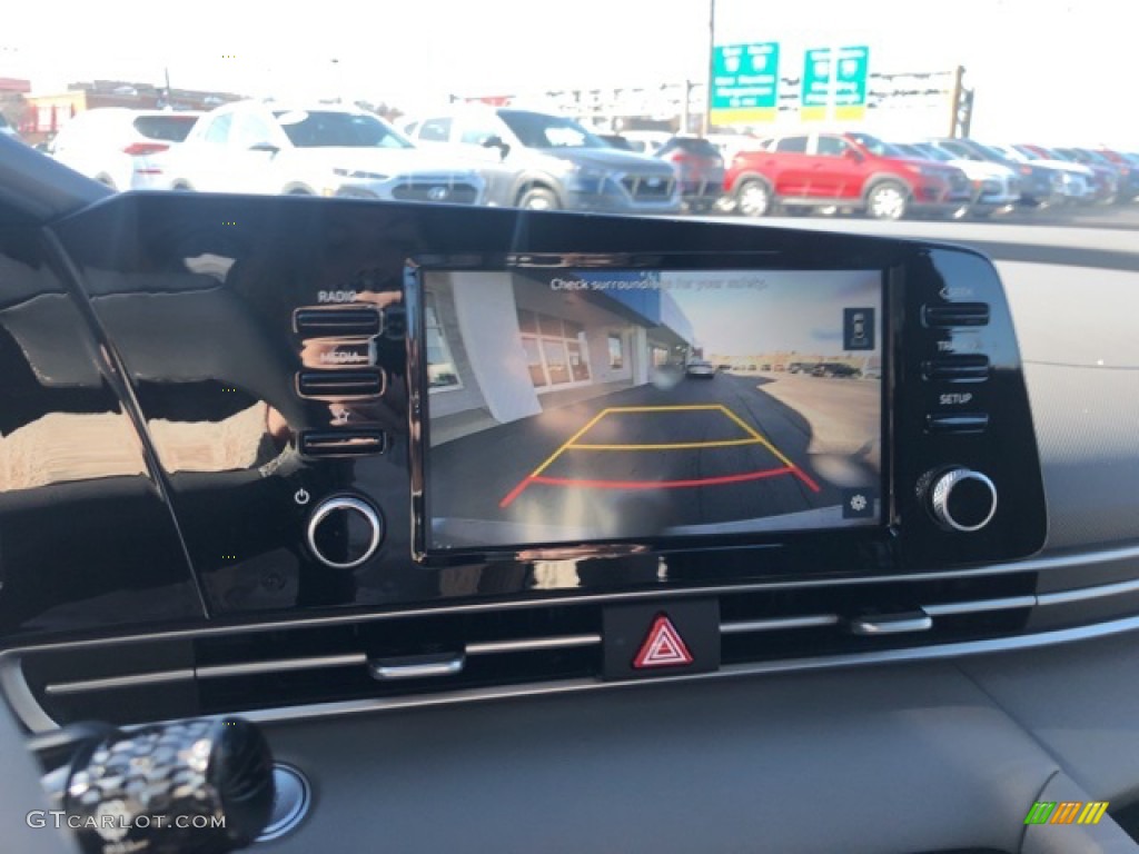 2021 Elantra SEL - Shimmering Silver Pearl / Medium Gray photo #6