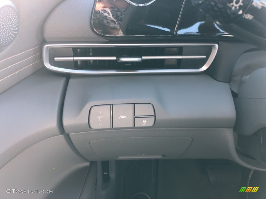 2021 Elantra SEL - Shimmering Silver Pearl / Medium Gray photo #13