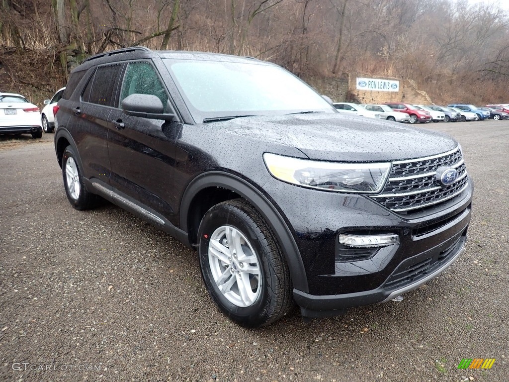2021 Explorer XLT 4WD - Agate Black Metallic / Ebony photo #3