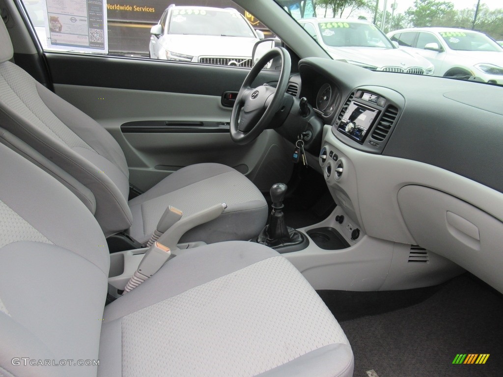2010 Accent GS 3 Door - Nordic White / Gray photo #10