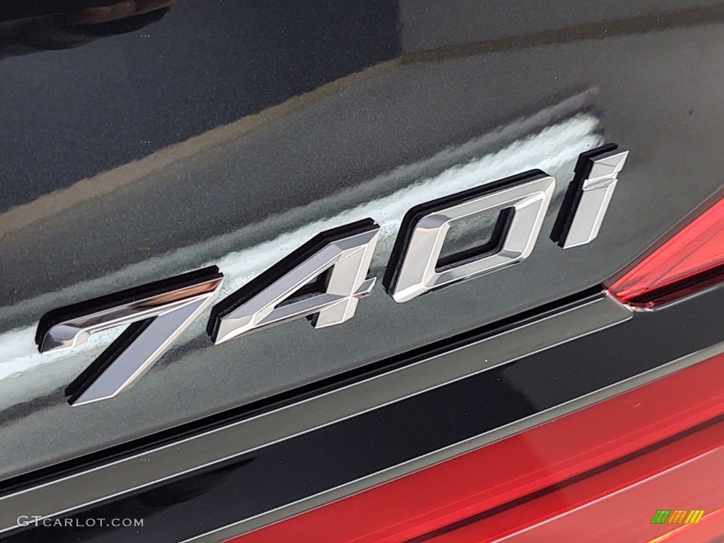 2018 7 Series 740i xDrive Sedan - Black Sapphire Metallic / Black photo #11