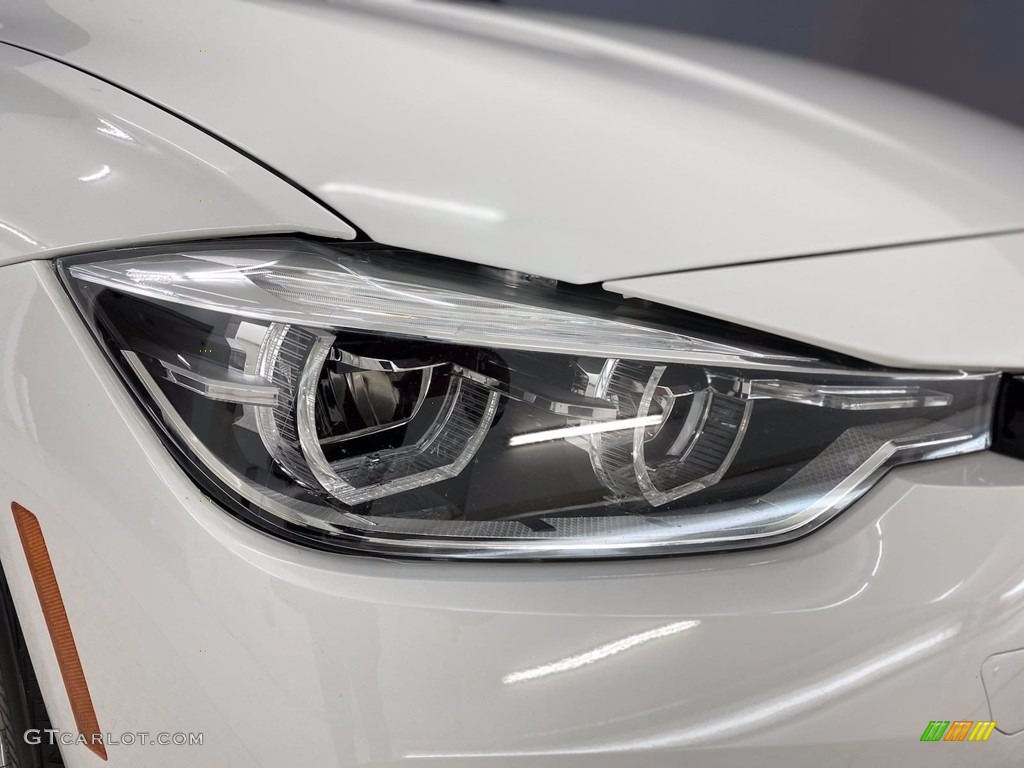 2018 3 Series 330e iPerformance Sedan - Alpine White / Black photo #7