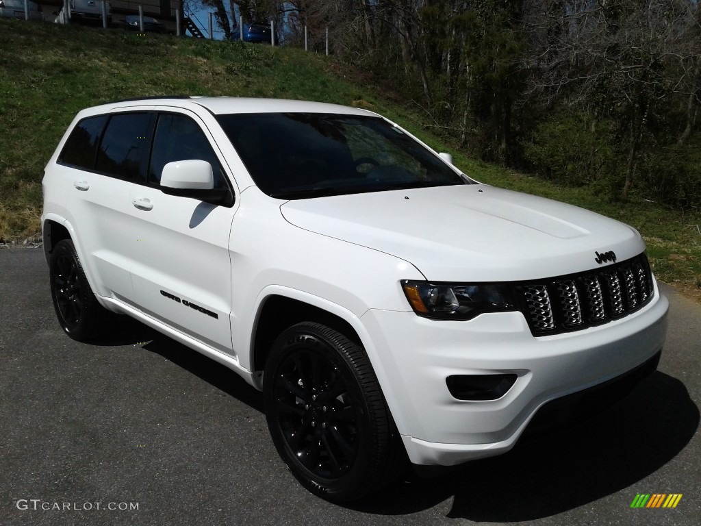 2021 Grand Cherokee Laredo 4x4 - Bright White / Black photo #4