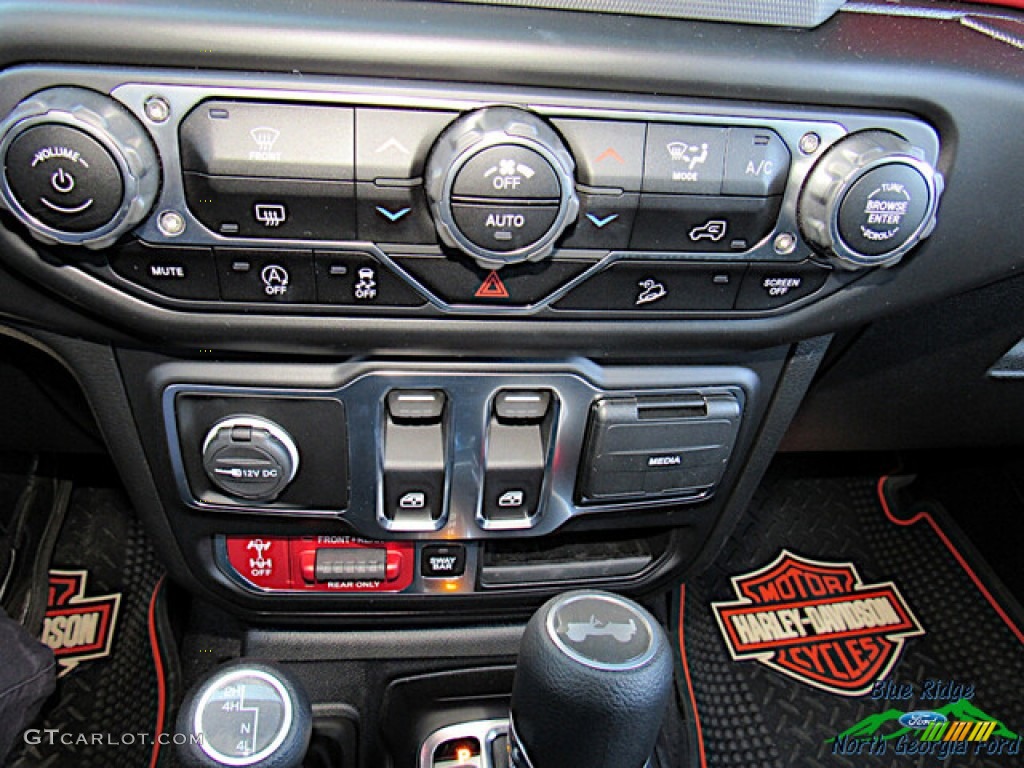 2020 Wrangler Rubicon 4x4 - Bright White / Black photo #22