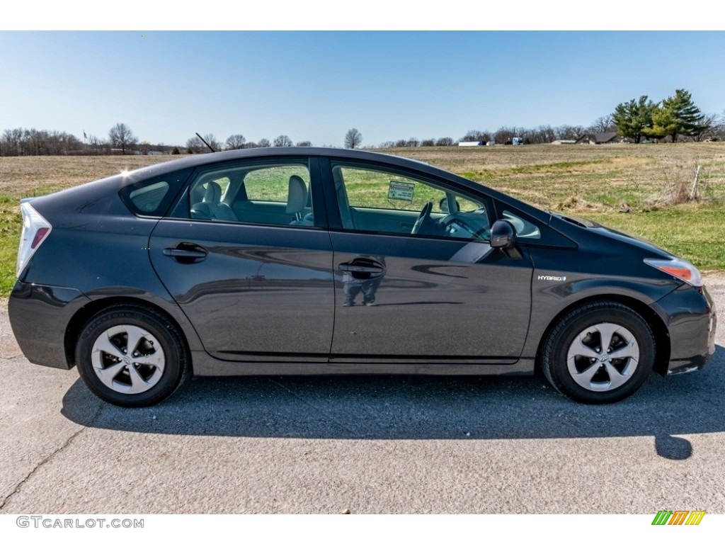 2013 Prius Four Hybrid - Winter Gray Metallic / Misty Gray photo #3