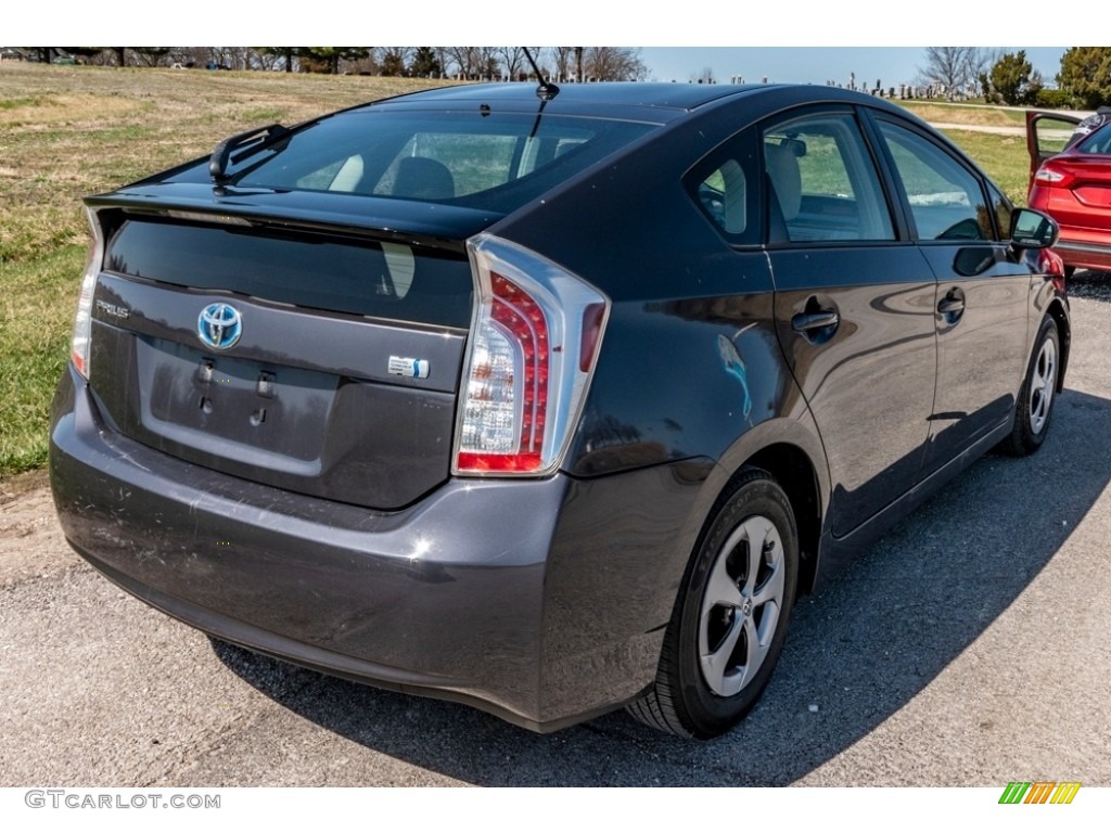 2013 Prius Four Hybrid - Winter Gray Metallic / Misty Gray photo #4