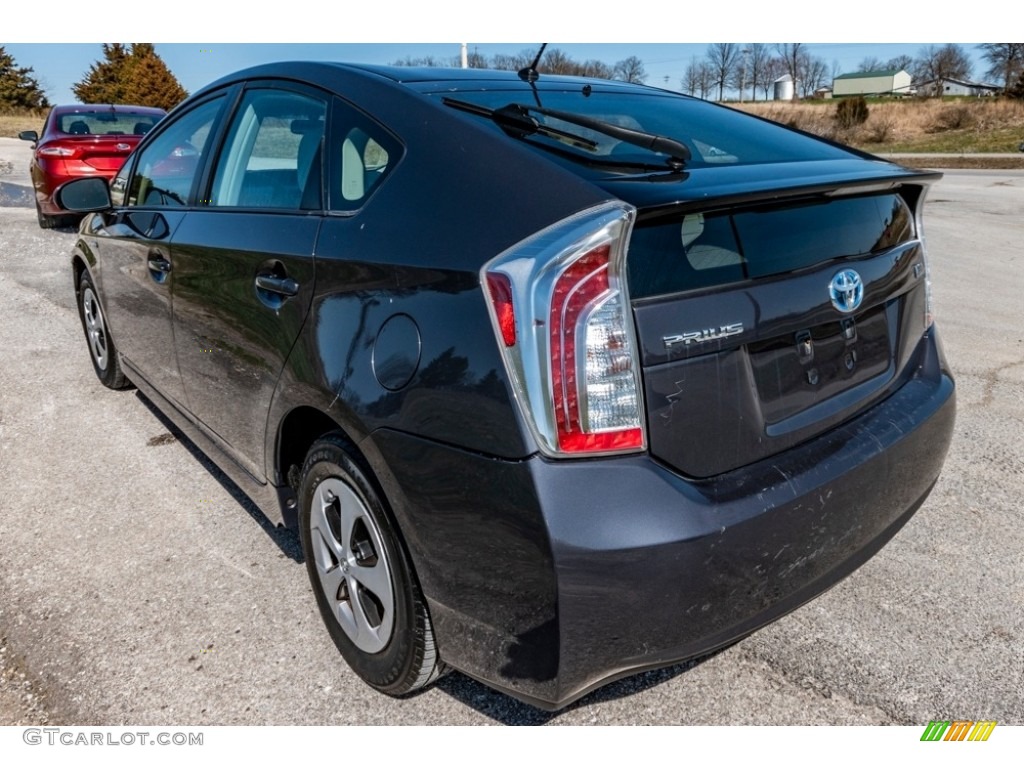 2013 Prius Four Hybrid - Winter Gray Metallic / Misty Gray photo #6