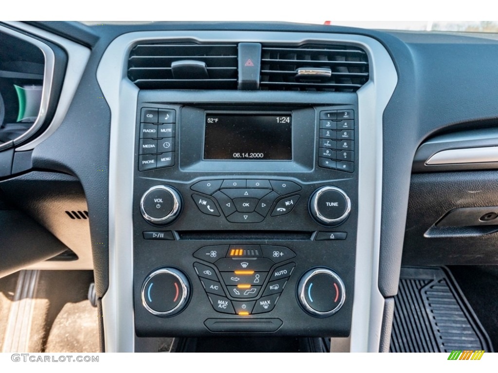 2014 Ford Fusion Hybrid S Controls Photos
