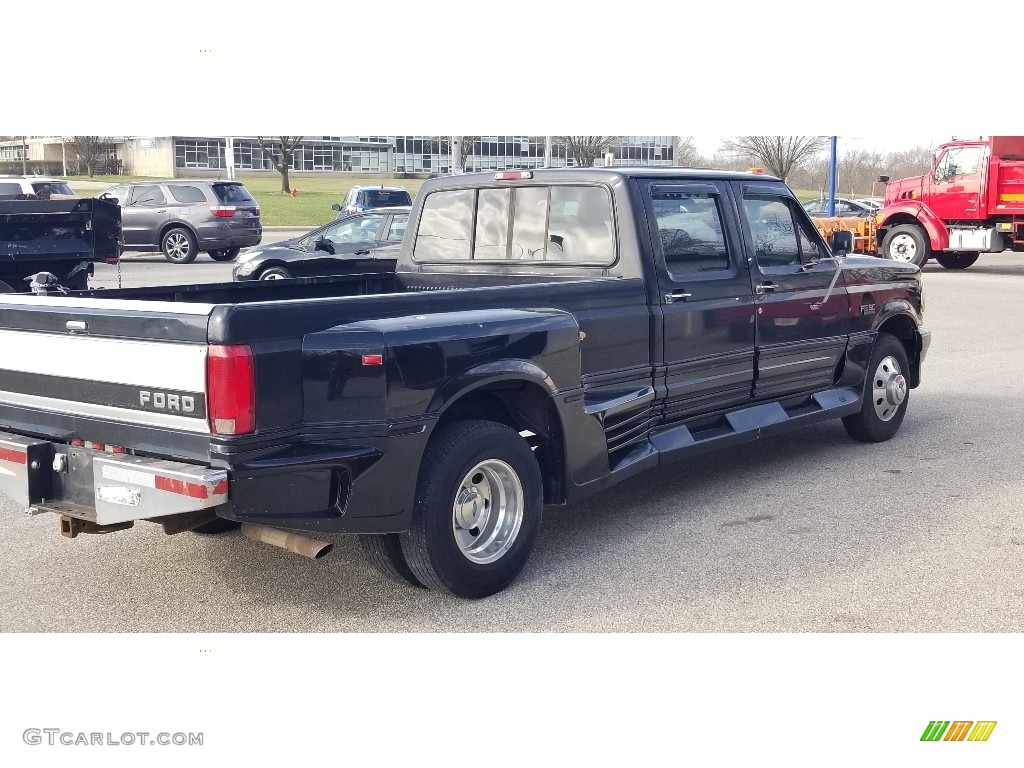 1995 F350 XLT Crew Cab 4x4 - Black / Grey photo #5