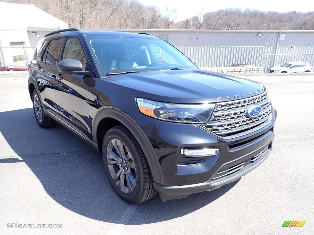 2021 Explorer XLT 4WD - Agate Black Metallic / Light Slate photo #3