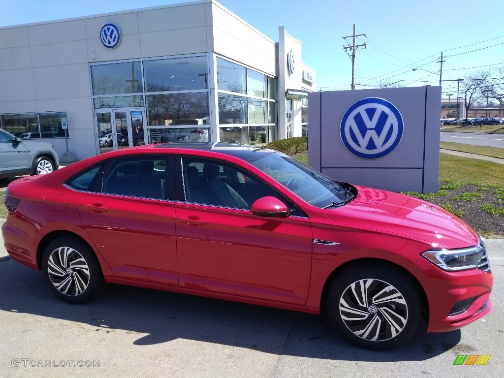 Tornado Red Volkswagen Jetta