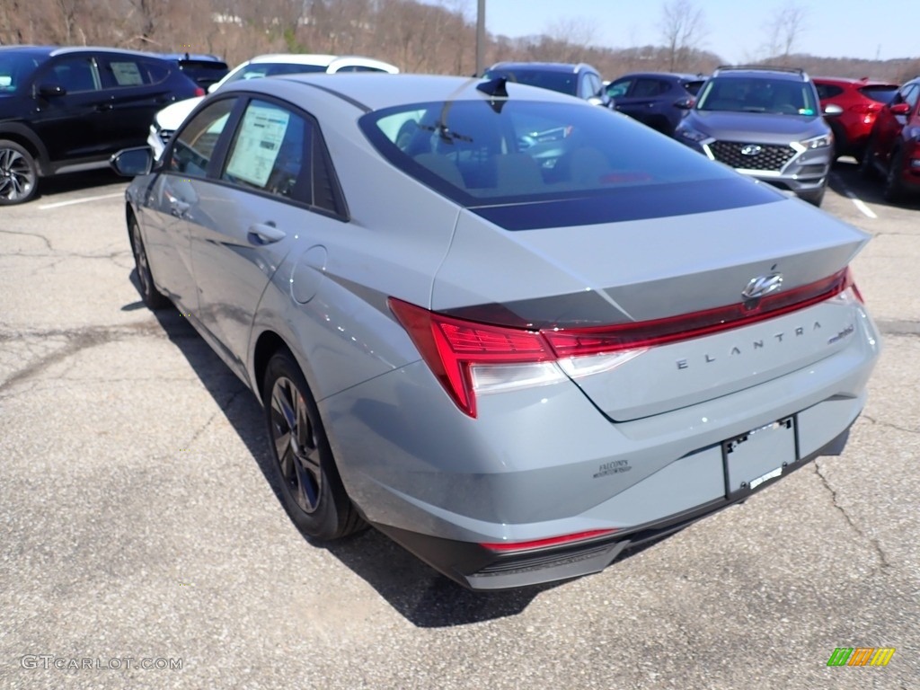 2021 Elantra Blue Hybrid - Electric Shadow / Black photo #6