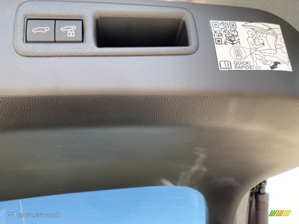 2021 Venza Hybrid LE AWD - Coastal Gray Metallic / Black photo #30