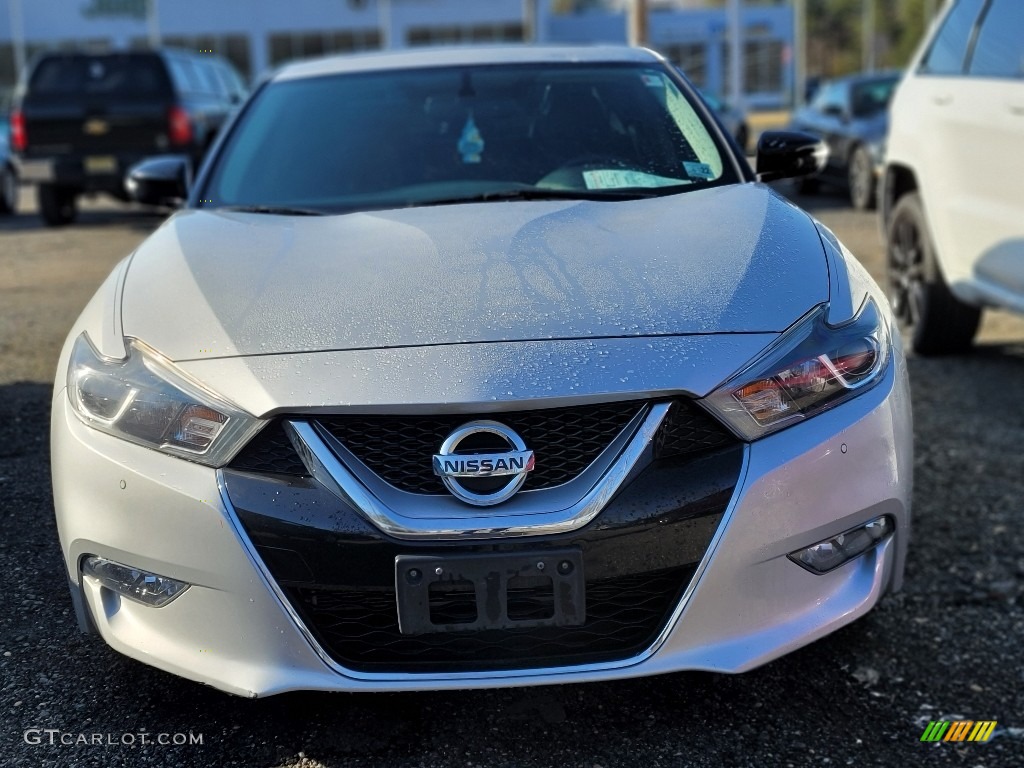 2017 Maxima SV - Brilliant Silver / Charcoal photo #2