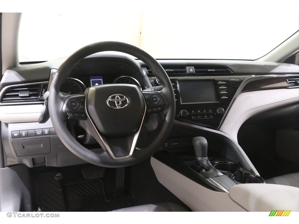 2019 Camry LE - Celestial Silver Metallic / Ash photo #6