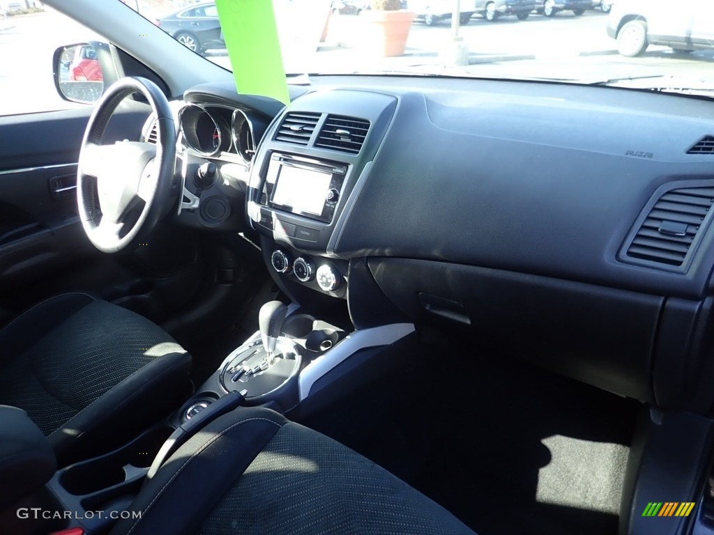 2014 Outlander Sport SE AWD - Labrador Black Pearl / Black photo #16