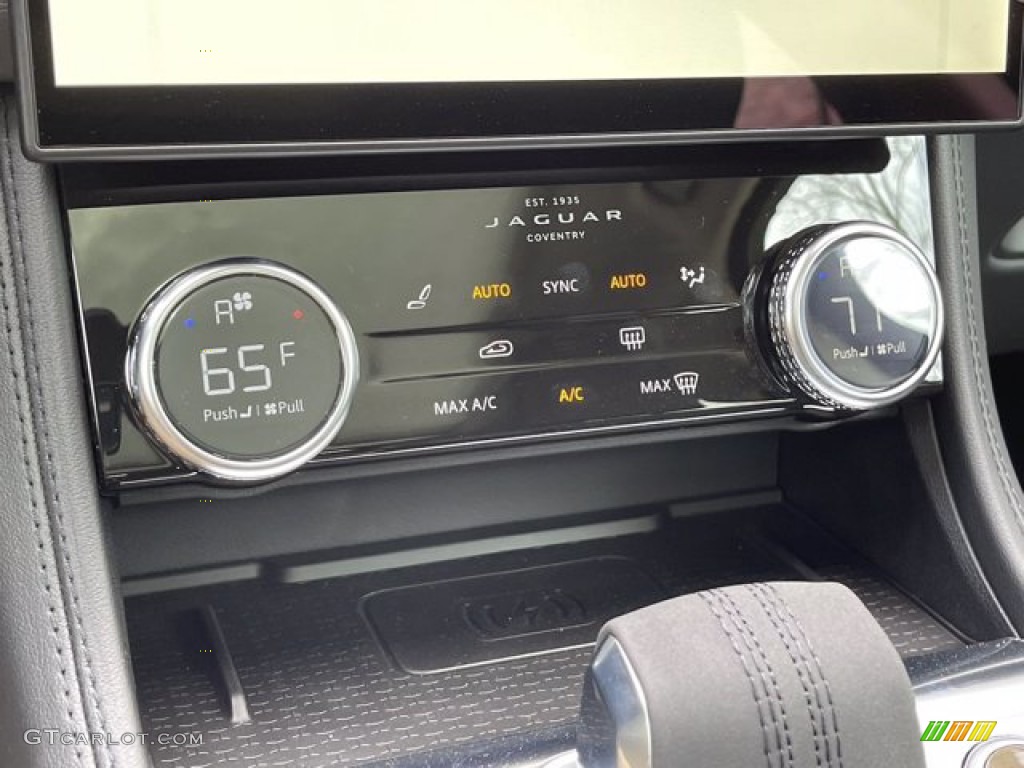 2021 Jaguar F-PACE P250 Controls Photo #141467913