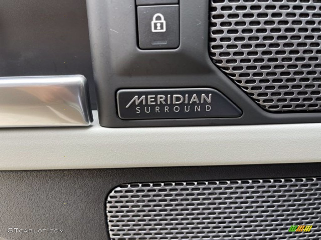 2021 Land Rover Defender 110 X-Dynamic HSE Audio System Photo #141469196