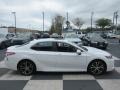Super White - Camry SE Photo No. 3