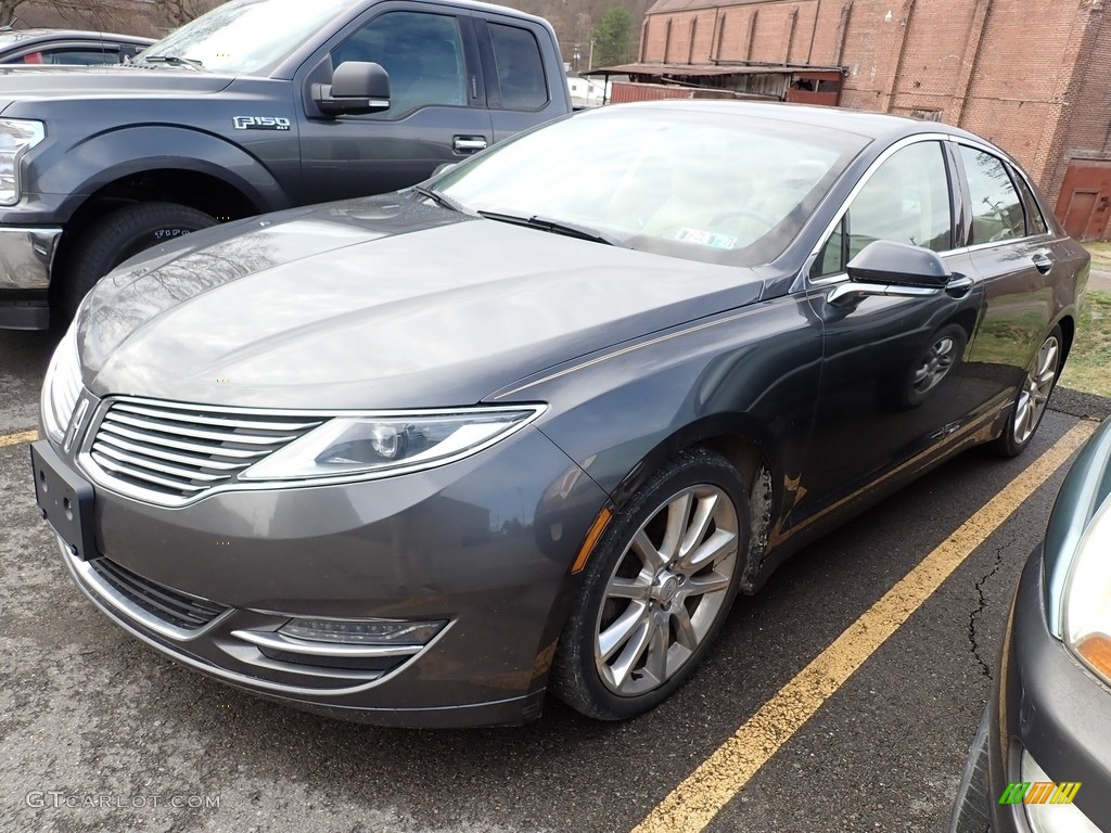 Magnetic Lincoln MKZ