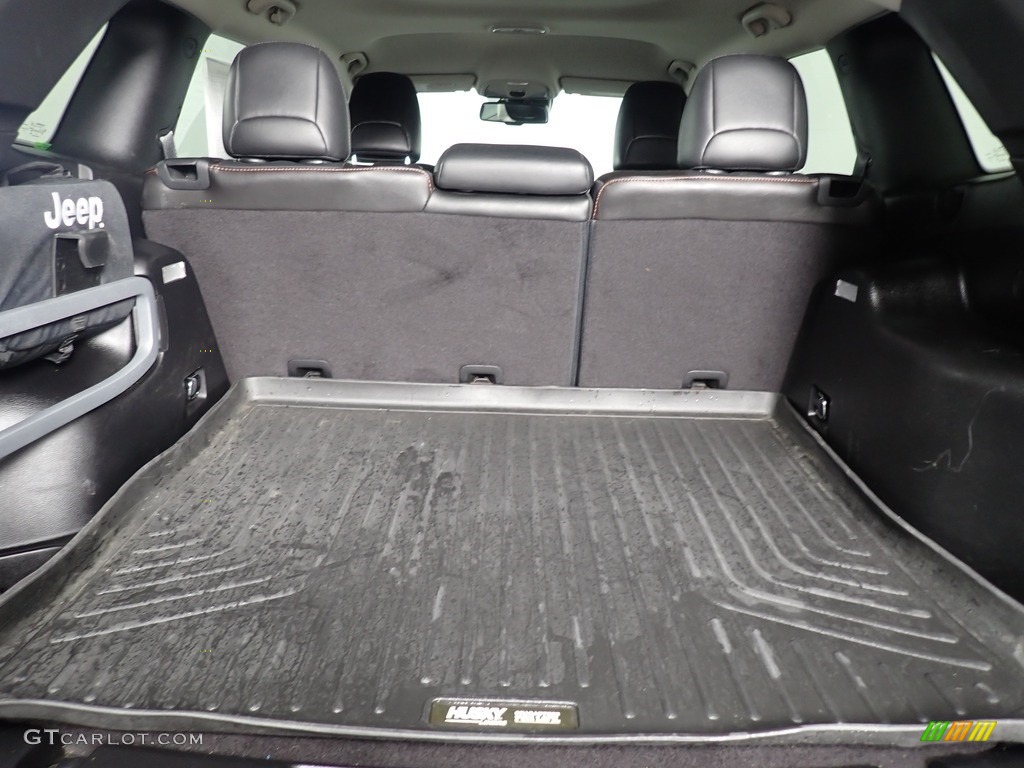 2015 Cherokee Trailhawk 4x4 - Brilliant Black Crystal Pearl / Trailhawk Black photo #16