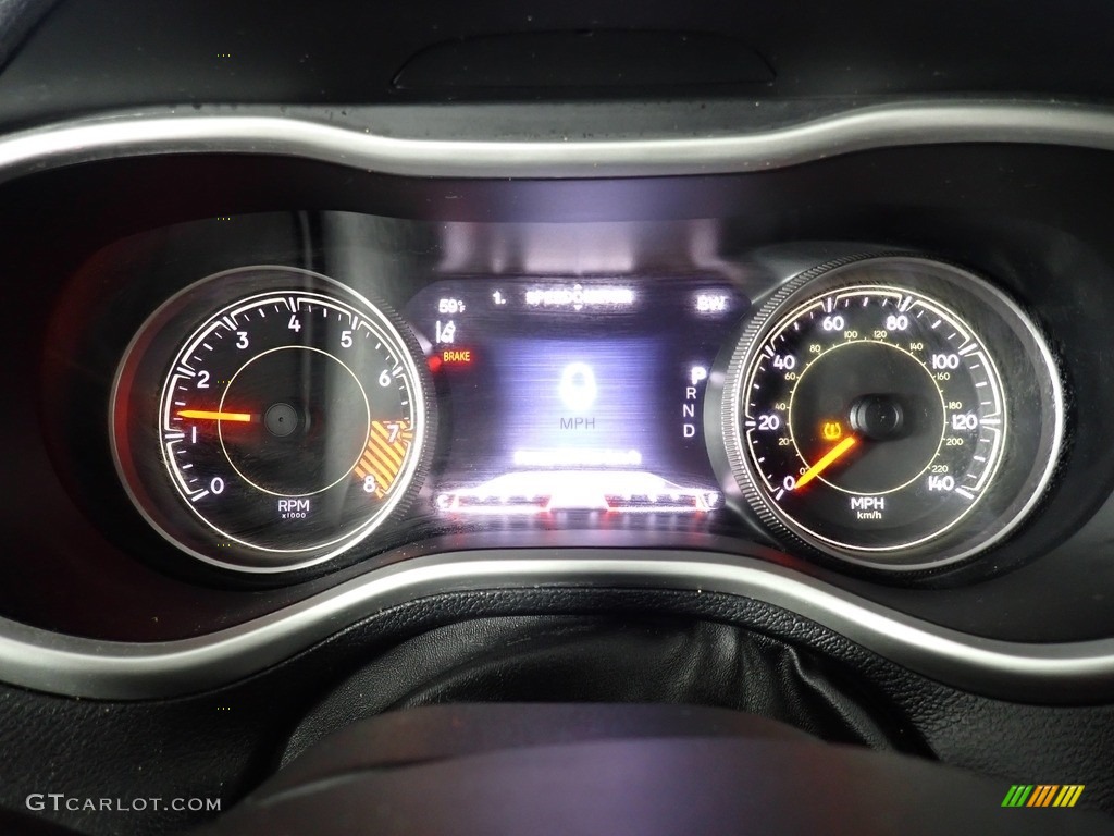 2015 Cherokee Trailhawk 4x4 - Brilliant Black Crystal Pearl / Trailhawk Black photo #36