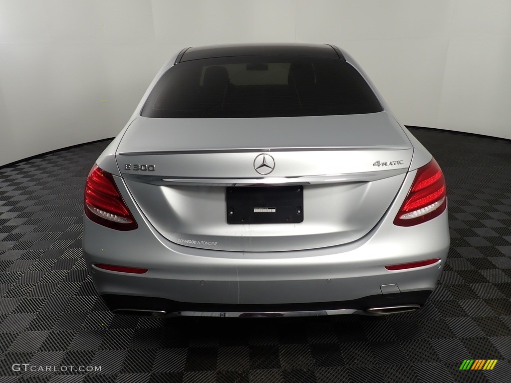 2017 E 300 4Matic Sedan - Iridium Silver Metallic / Black photo #14
