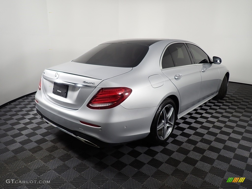 2017 E 300 4Matic Sedan - Iridium Silver Metallic / Black photo #18