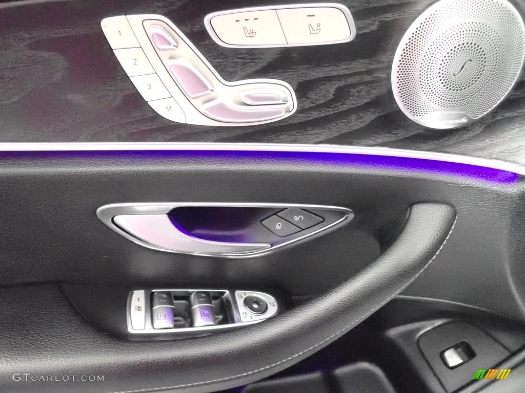 2017 Mercedes-Benz E 300 4Matic Sedan Controls Photos