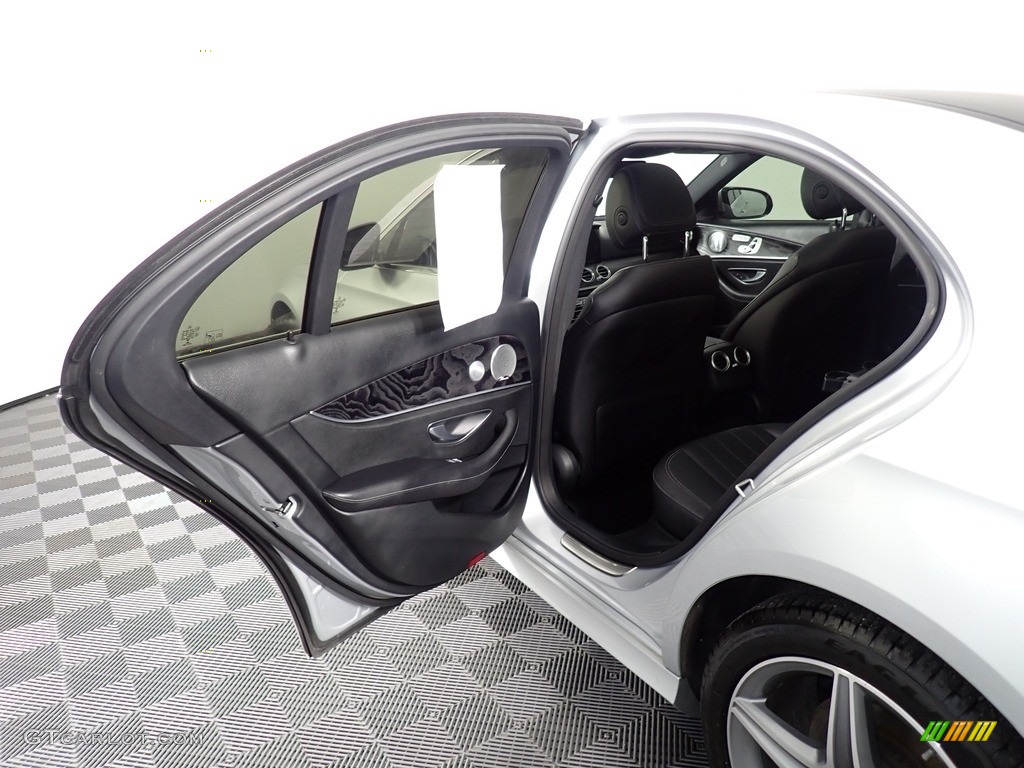 2017 E 300 4Matic Sedan - Iridium Silver Metallic / Black photo #27