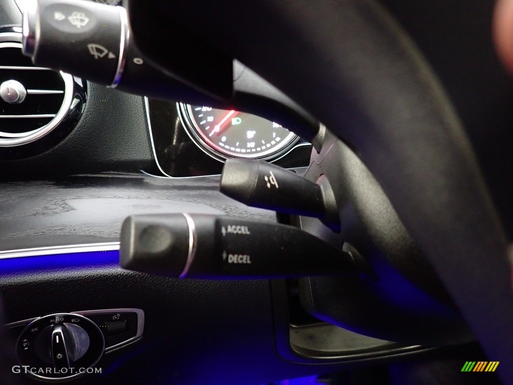 2017 E 300 4Matic Sedan - Iridium Silver Metallic / Black photo #37