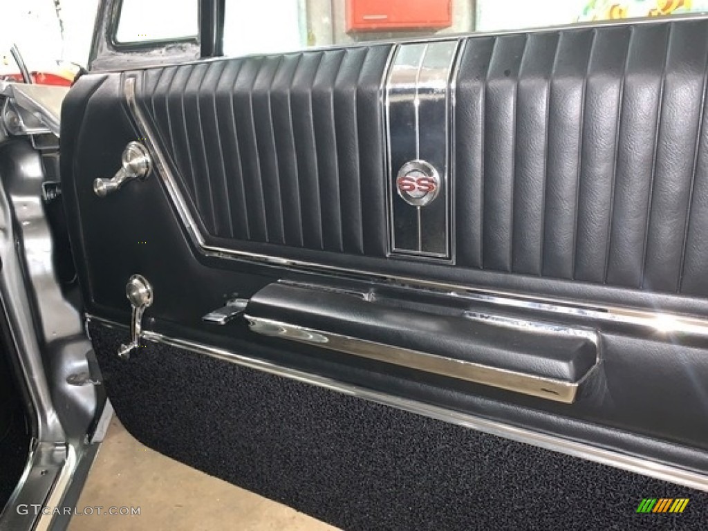 1965 Chevrolet Impala SS Door Panel Photos