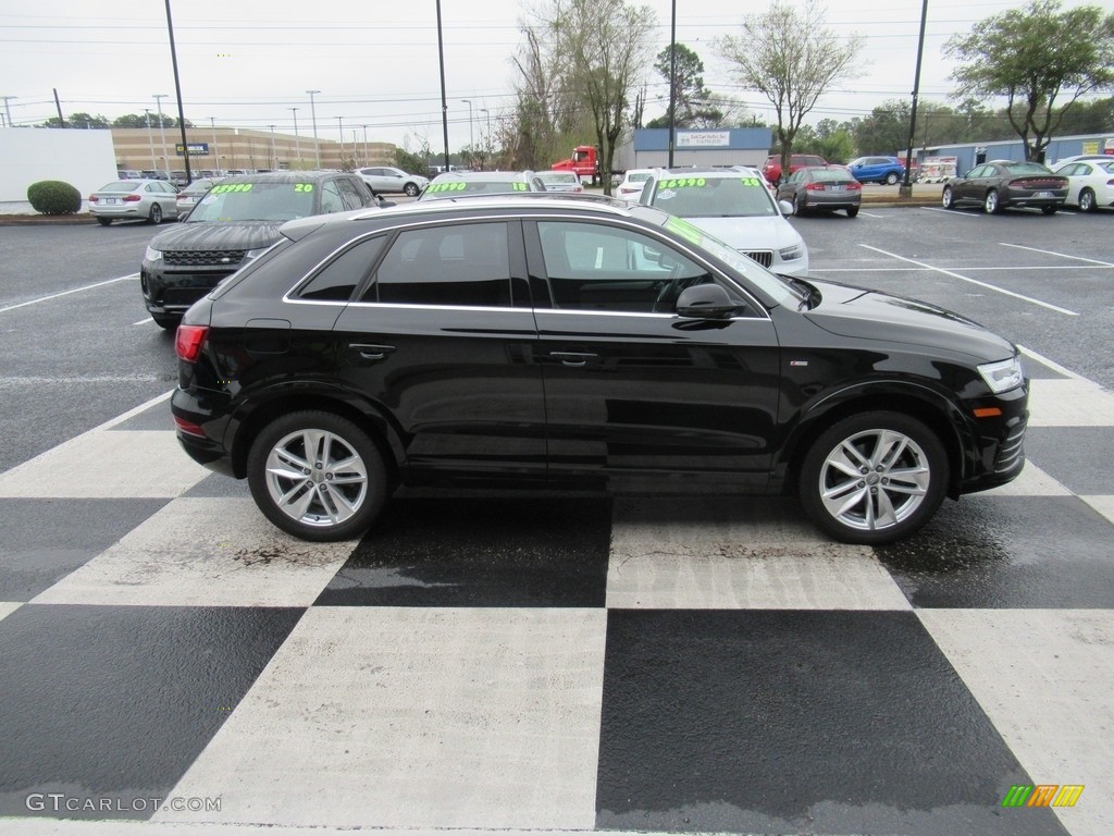 2018 Q3 2.0 TFSI Premium Plus quattro - Brilliant Black / Rock Gray photo #3