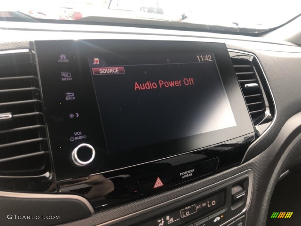 2021 Ridgeline Sport AWD - Radiant Red Metallic II / Black photo #10