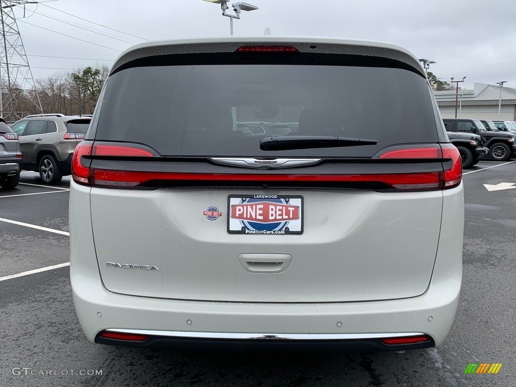 2021 Pacifica Touring L - Luxury White Pearl / Black/Alloy photo #5